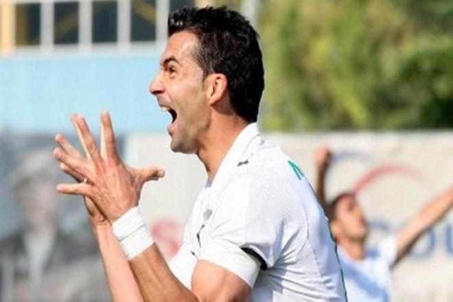 Της έκανε πρόταση γάμου με ένα… γκολ!