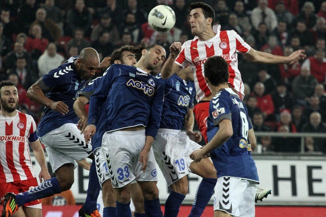Με το δεξί στο 2012 ο Ολυμπιακός