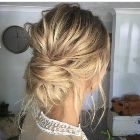 messy-bun-hair-04-480x480-c-top.jpg