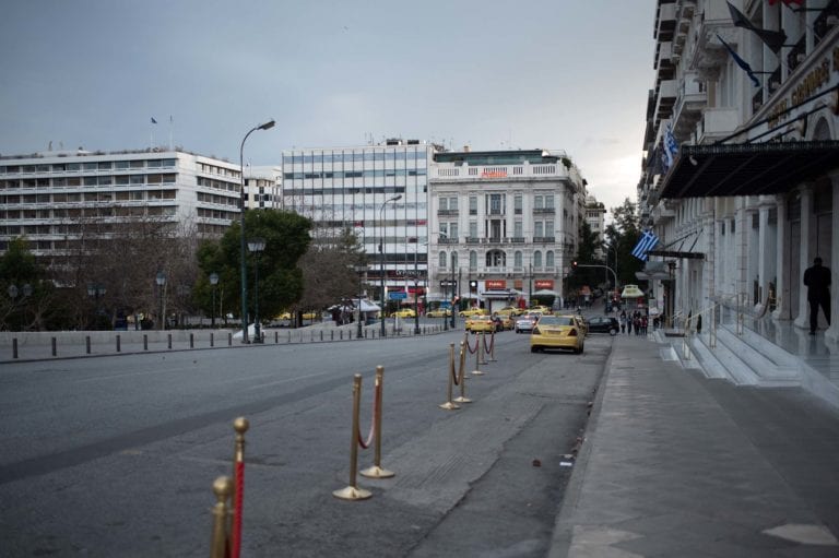 Η απαγόρευση κυκλοφορίας λόγω κορωνοίού παρατείνεται