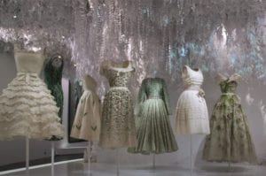 Εικονική περιήγηση στην έκθεση Dior