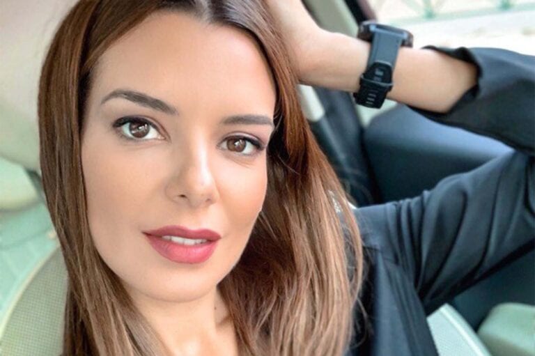 Η Νικολέττα Ράλλη με νέο hairlook λίγο πριν γεννήσει