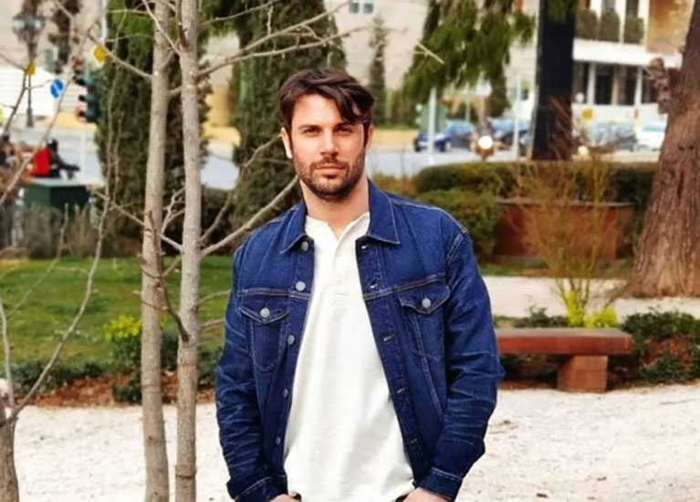 Πάρης Σκαρτσολιάς: «Είναι νωπή ακόμα η απώλεια του πατέρα μου»