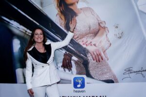 Μαριάννα Μασάδη: Παρουσίασε με επιτυχία το ελληνόφωνο single της