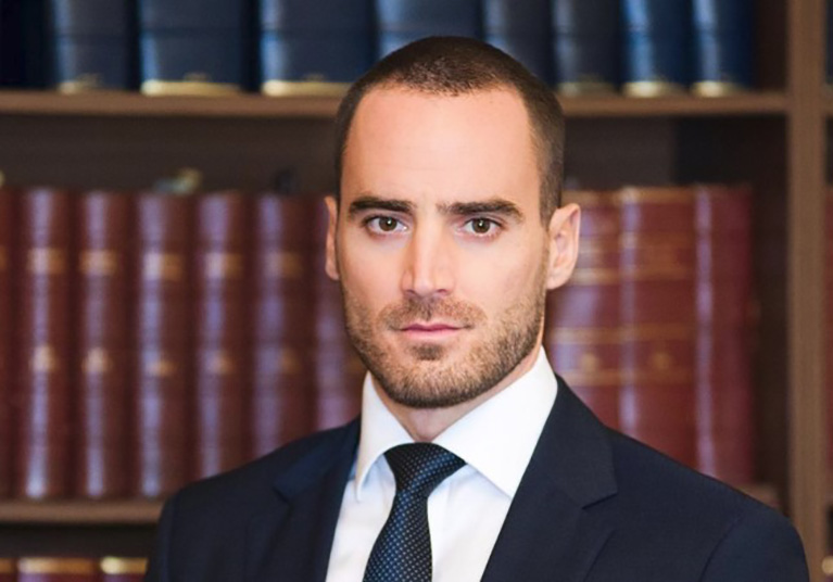 Χάρης Αναγνωστόπουλος: Ο δικηγόρος του Deal έγινε πατέρας