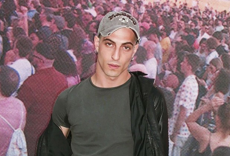 Maneskin: Ο Νταμιάνο Νταβίντ ακούει Νίκο Βέρτη - Η ανάρτηση του