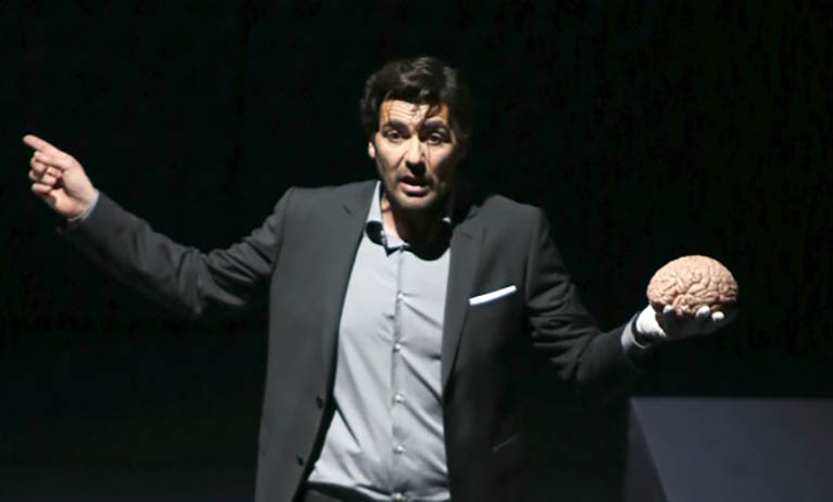 Αντώνης Καρυστινός: «Τον χτυπάς φιλικά στην πλάτη και λες απλά κρίμα»