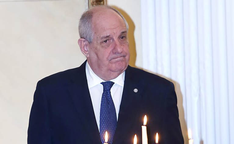 Τέρενς Κουίκ: «Λύγισε» για τον μεγαλύτερο γιο του – «Τον έχω αδικήσει»