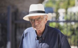 Πέθανε ο πολυβραβευμένος Έλληνας συγγραφέας, Βασίλης Βασιλικός