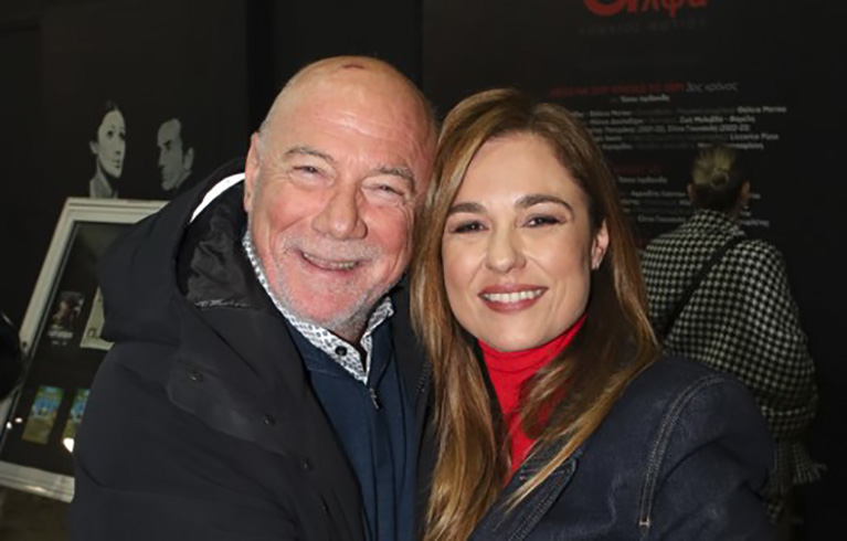 Θέατρο Άλφα: Επίσημη πρεμιέρα παράστασης «Τζούλια»