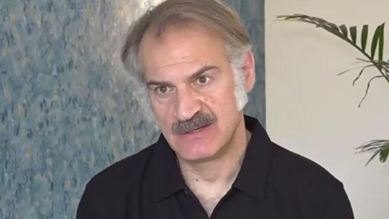 Τάσος Γιαννόπουλος: «Μου χτύπησε το καμπανάκι της μοναξιάς»