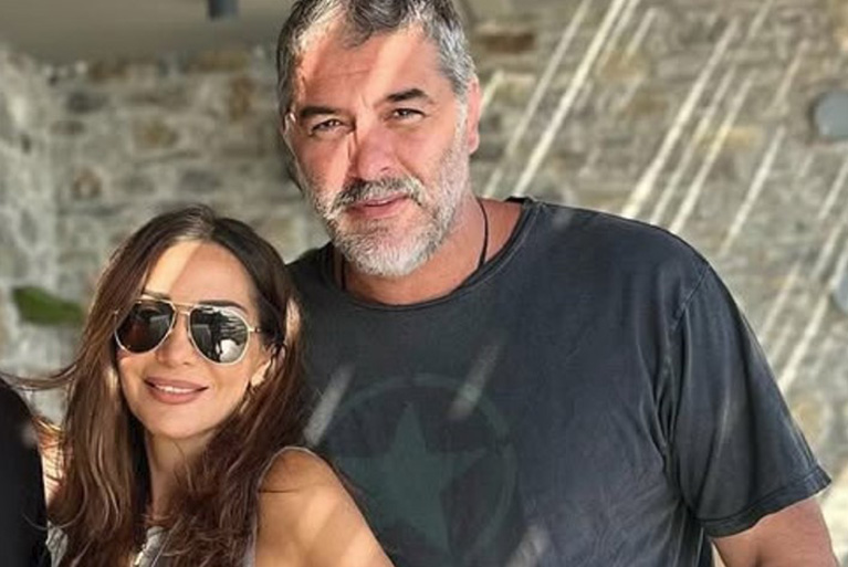Δέσποινα Βανδή: «Θέλουμε με τον Βασίλη να φτιάξουμε σπίτι στην Κρήτη»