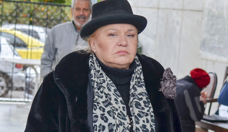 Στασινοπούλου για Βουγιουκλάκη: «Έκανε ενέσιμες θεραπείες από πρόβατα»