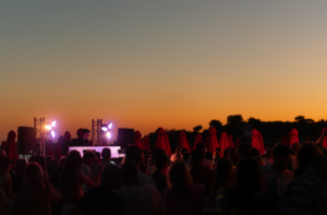 Sun:Set® Party:Η μαγεία του καλοκαιριού στο ακόμη μια χρονιά DOT Beach