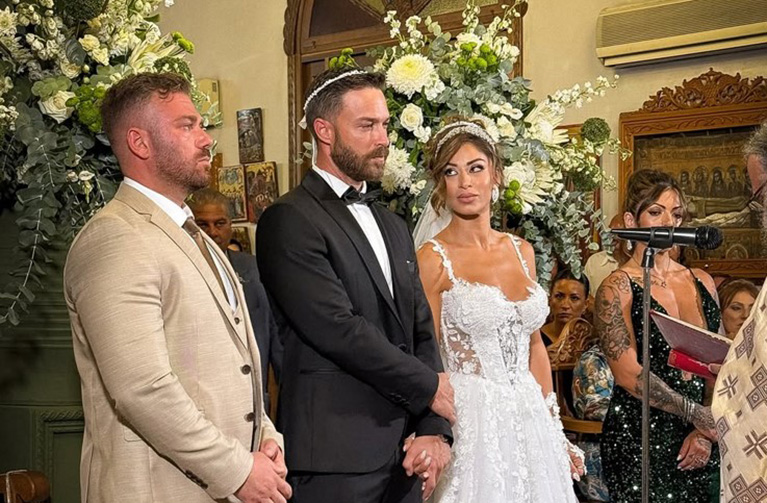 Στέφανος Μιχαήλ: Οι πρώτες φωτογραφίες από τον γάμο του στην Κύπρο