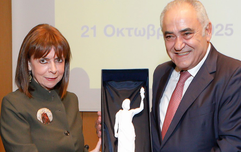 Γυναίκες με Όραμα: Βράβευση της Κατερίνας Σακελλαροπούλου από το ΕΕΑ