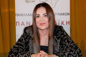 Βίκυ Φλέσσα: «Ποτέ δεν είσαι ευχαριστημένη ως μαμά»