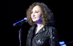 Γλυκερία: Στο βάθος υπάρχει ζήλια – Δεν με στήριξαν ούτε από τον χώρο