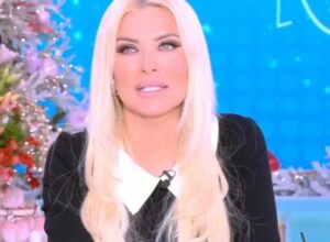 Καινούργιου: «Αν τα παθαίνω αυτά στον πέμπτο τι θα συμβεί στον ένατο;»