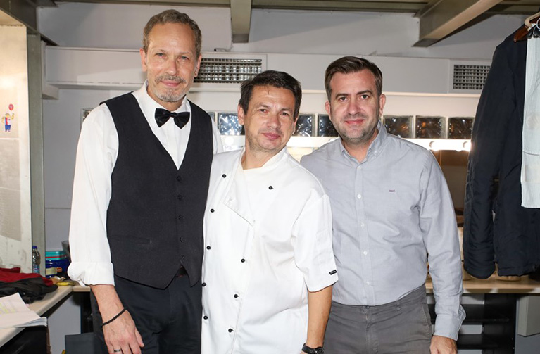 Από Μηχανής θέατρο: Πρεμιέρα παράστασης «καραμέλες ούζου»