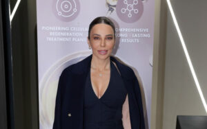 Κέλλυ Κελεκίδου: «Η μητέρα μου ήρθε στον ύπνο μου και με έσωσε»