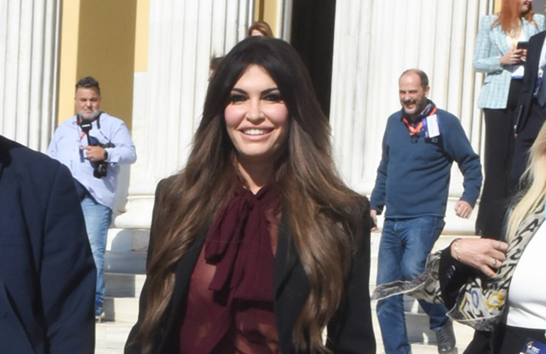 Κίμπερλι Γκίλφοϊλ: Μπορείς να αγαπάς τον άλλον και αν πάρεις διαζύγιο