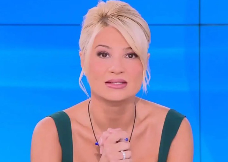 Φαίη Σκορδά: Το μήνυμα στην Νικολούλη μετά τον θάνατο της μητέρας της