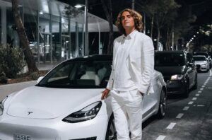 Στέφανος Τσιτσιπάς: «Δεν έχει ούτε ελληνικό δίπλωμα, ούτε μονεγάσκικο»