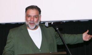 Δύσκολες ώρες για τον Γρηγόρη Αρναούτογλου: Πέθανε η μητέρα του