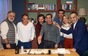 Θέατρο Αθηνά: Κοπή πίτας της παράστασης «το Όνομα»