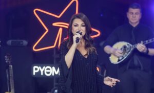 Καίτη Γαρμπή: Aπογείωσε την πρώτη «Νύχτα εκτός ρυθμού» του ΡΥΘΜΟΥ 94.9
