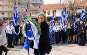 Καισαριανή - 25η Μαρτίου: Κατάθεση στεφάνων στο Μνημείο Ηρώων