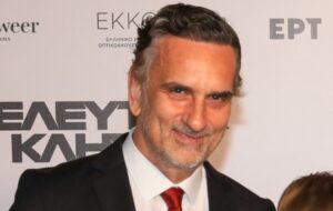Νίκος Ψαρράς: Μου έχει συμβεί να παίζω σε παράσταση που δε την άντεχα