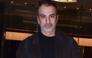 Στέλιος Κουδουνάρης: «Δεν πρέπει να προωθούμε μοντέλα με κιλά»