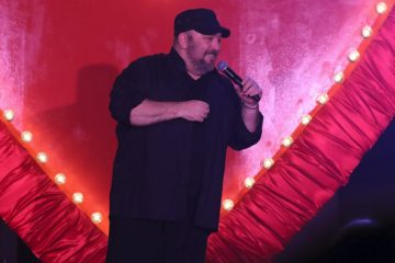 Γιώργος Αλκαίος: «Κάθε χρόνο έπαιζα ξύλο με τις δισκογραφικές»