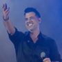 Θοδωρής Φέρρης: Σταμάτησε τη συναυλία και έφαγε μπέργκερ στη σκηνή