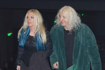 Νίκος Καρβέλας: Η αποκάλυψη για τον γάμο του με την Αννίτα Πάνια