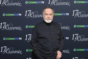 Θοδωρής Κατσαφάδος: «Έφτασα να παίζω στην Επίδαυρο με 12.000 κόσμο»