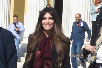 Κίμπερλι Γκίλφοϊλ: Μπορείς να αγαπάς τον άλλον και αν πάρεις διαζύγιο