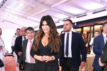 Economist: 30ή Συζήτηση στρογγυλής τραπέζης με την ελληνική κυβέρνηση