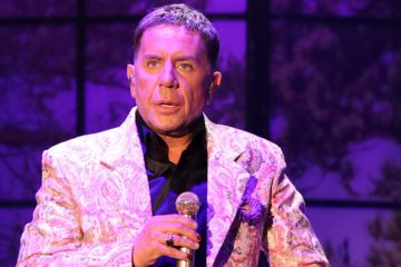 Γιώργος Μαζωνάκης: Οι επόμενες κινήσεις του μετά τη μήνυση Παπαδόπουλο