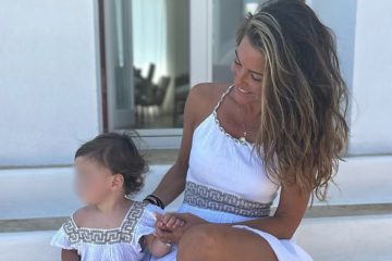 Μενούνος: Οι φωτογραφίες με την κόρη της από τις διακοπές στην Ελλάδα