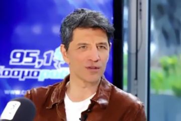 Σάκης Ρουβάς για τη δυσλεξία: «Δεν περνά ποτέ»