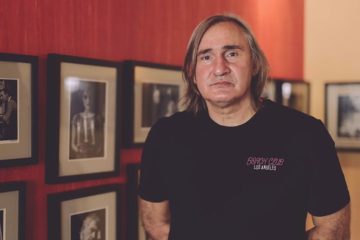 Άκης Σακελλαρίου: «Καθόμουν σε ένα παγκάκι και έλεγα τώρα το ζω αυτό»