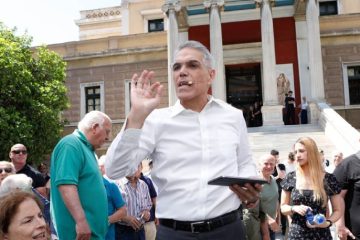 Χρήστος Τεντόμας: Αποχώρησε παράταξη και από τη θέση του Αντιπροέδρου