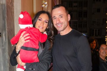 Ανθή Βούλγαρη: Κινείται νομικά για φωτογραφίες με το μωρό της