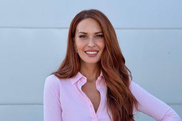 Σίσσυ Χρηστίδου: «Δεν κλείστηκα σε κάποια κλινική κάνοντας πλαστικές»